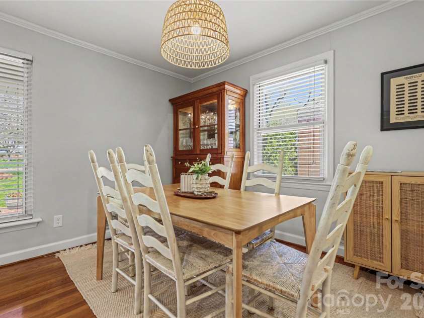 4417 Collingwood Drive, Charlotte, NC 28209.  MLS# CAR4359003, YatesRealty ID 5175. 