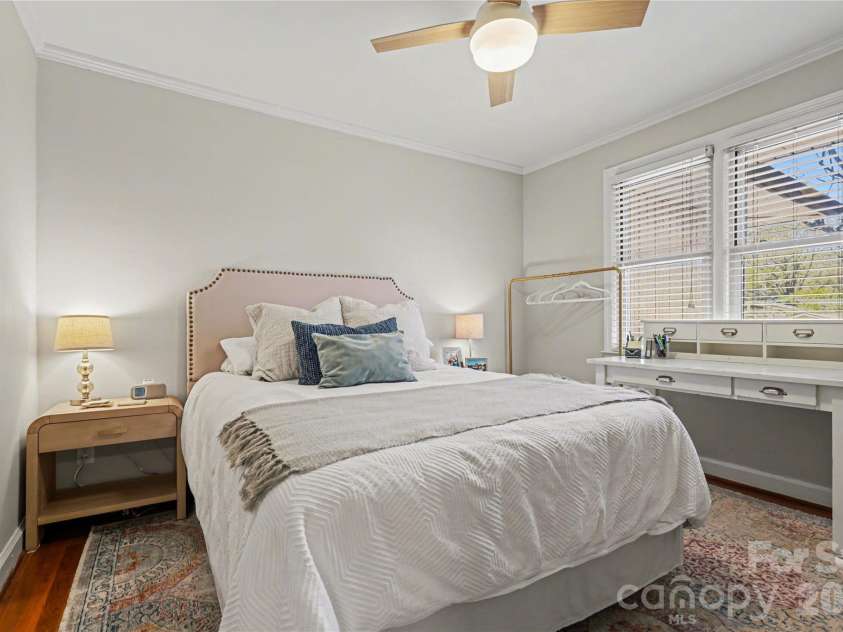 4417 Collingwood Drive, Charlotte, NC 28209.  MLS# CAR4359003, YatesRealty ID 5175. 