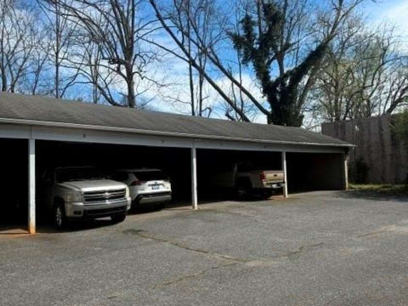 308 Green Street, Morganton, NC 28655.  MLS# CAR4426276, YatesRealty ID 51752. 