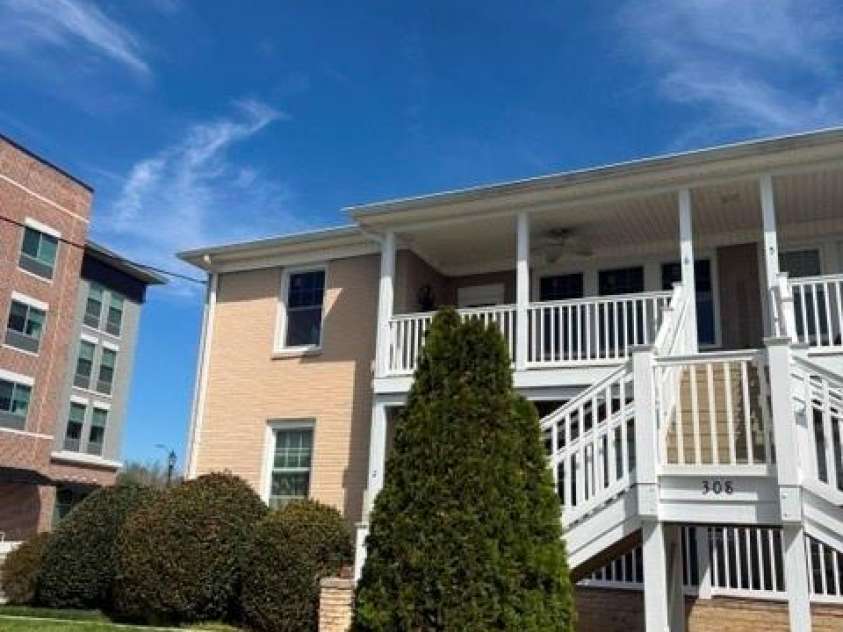 308 Green Street, Morganton, NC 28655.  MLS# CAR4426276, YatesRealty ID 51752. 