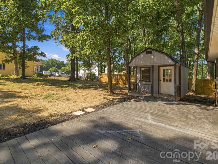 3231 Frazier Drive, Claremont, NC 28610.  MLS# CAR4426163, YatesRealty ID 51753. 