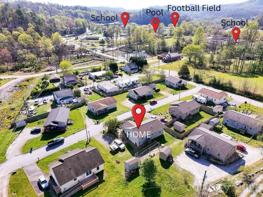 47 Rosman Trail, Rosman, NC 28772.  MLS# CAR4425346, YatesRealty ID 51757. 