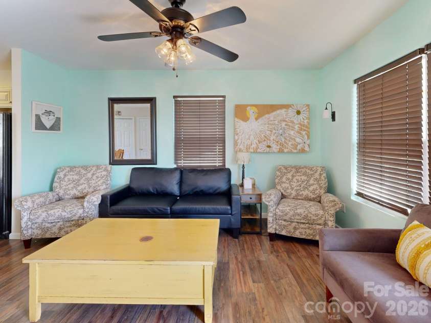 47 Rosman Trail, Rosman, NC 28772.  MLS# CAR4425346, YatesRealty ID 51757. 
