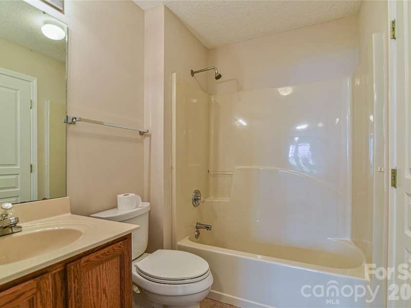 4101 Marble Way, Asheville, NC 28806.  MLS# CAR4392471, YatesRealty ID 51758. Bath