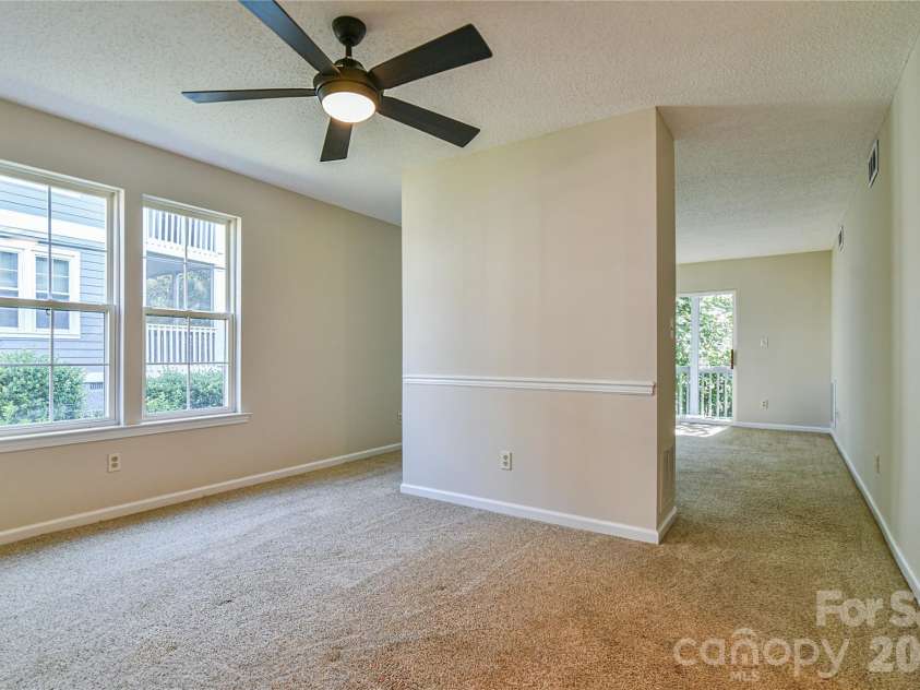 4101 Marble Way, Asheville, NC 28806.  MLS# CAR4392471, YatesRealty ID 51758. Dining and Entertaining