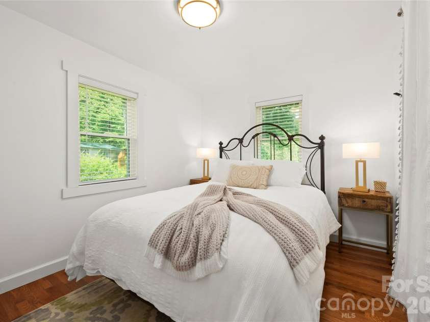 121 Sugar Cove Road, Weaverville, NC 28787.  MLS# CAR4424833, YatesRealty ID 51764. 