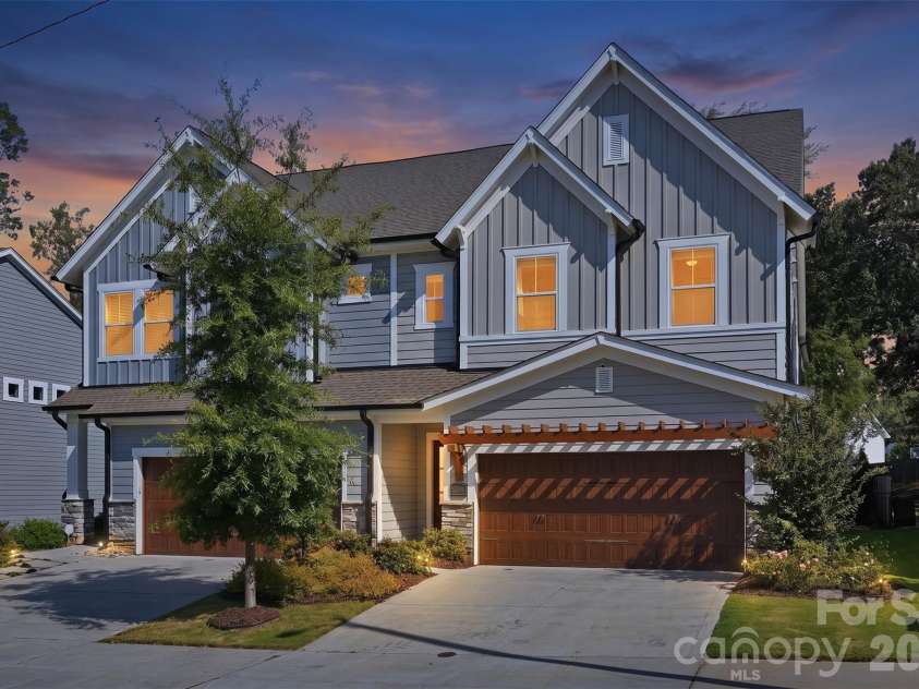 1213 Drummond Avenue, Charlotte, NC 28205.  MLS# CAR4424341, YatesRealty ID 51766. 