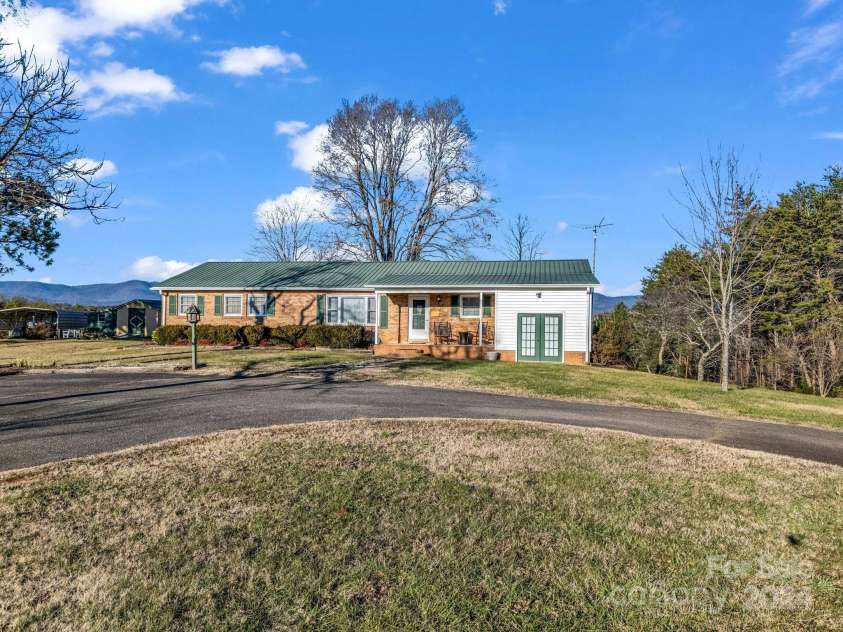 126 Cougar Road, Casar, NC 28020.  MLS# CAR4209940, YatesRealty ID 5177. 