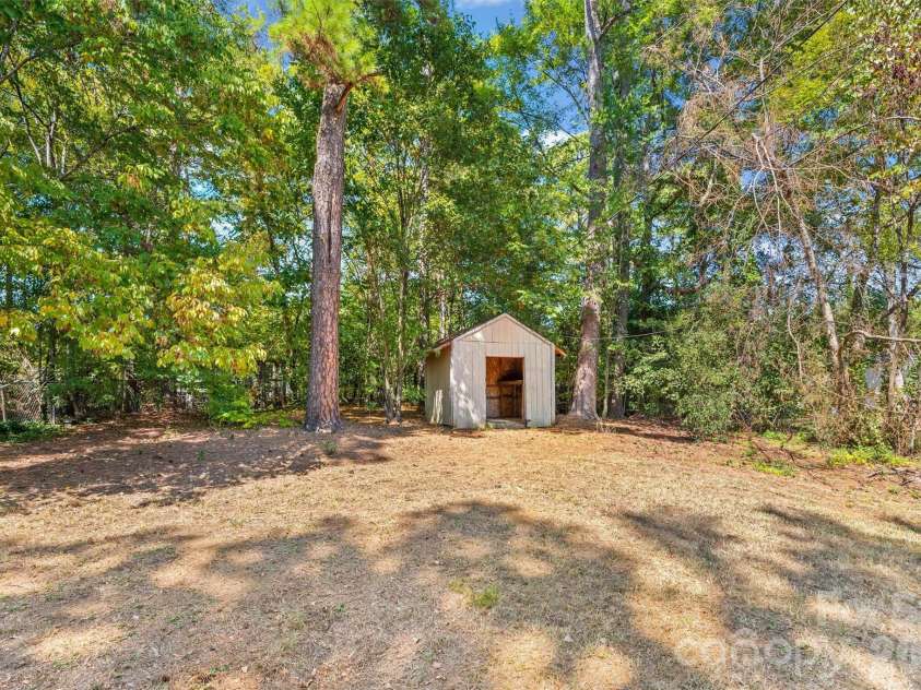 2021 Downey Street, Rock Hill, SC 29732.  MLS# CAR4424319, YatesRealty ID 51776. 