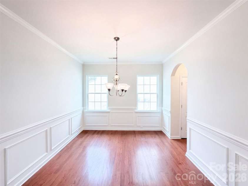 7230 Kinley Commons Lane, Charlotte, NC 28278.  MLS# CAR4426308, YatesRealty ID 51777. 