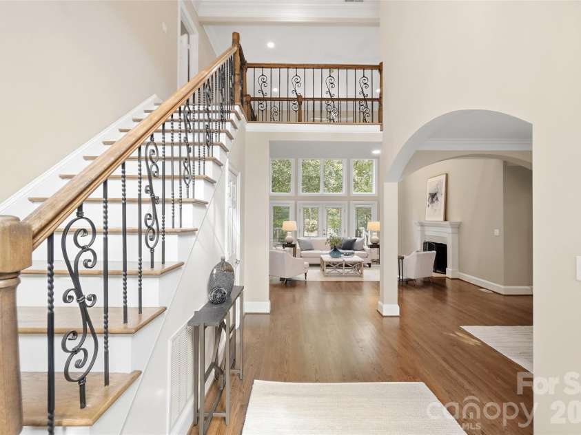 7425 Seton House Lane, Charlotte, NC 28277.  MLS# CAR4425124, YatesRealty ID 51778. 