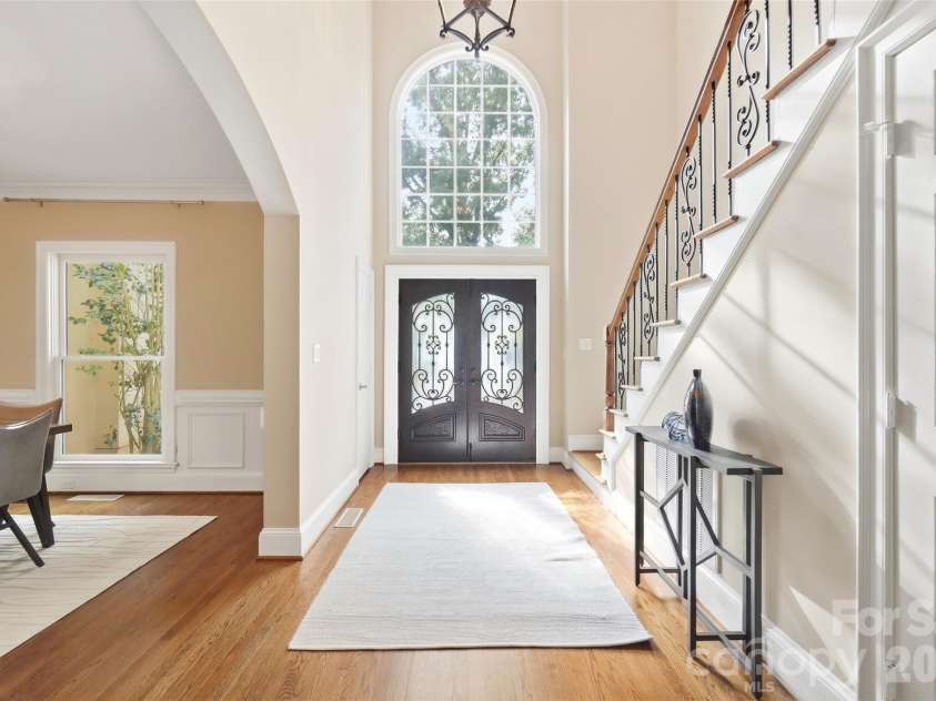 7425 Seton House Lane, Charlotte, NC 28277.  MLS# CAR4425124, YatesRealty ID 51778. 