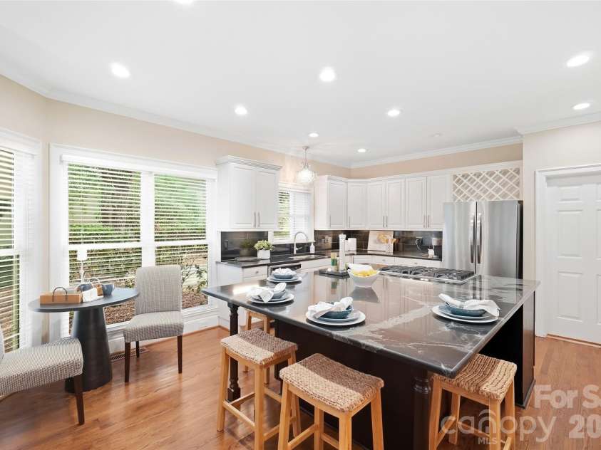 7425 Seton House Lane, Charlotte, NC 28277.  MLS# CAR4425124, YatesRealty ID 51778. 