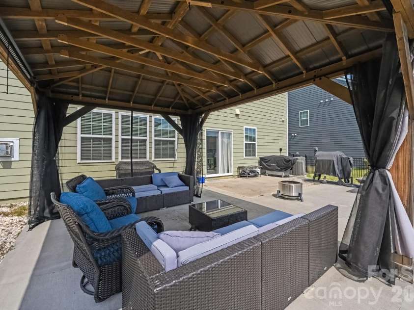 112 Rooster Tail Lane, Troutman, NC 28166.  MLS# CAR4426214, YatesRealty ID 51779. 
