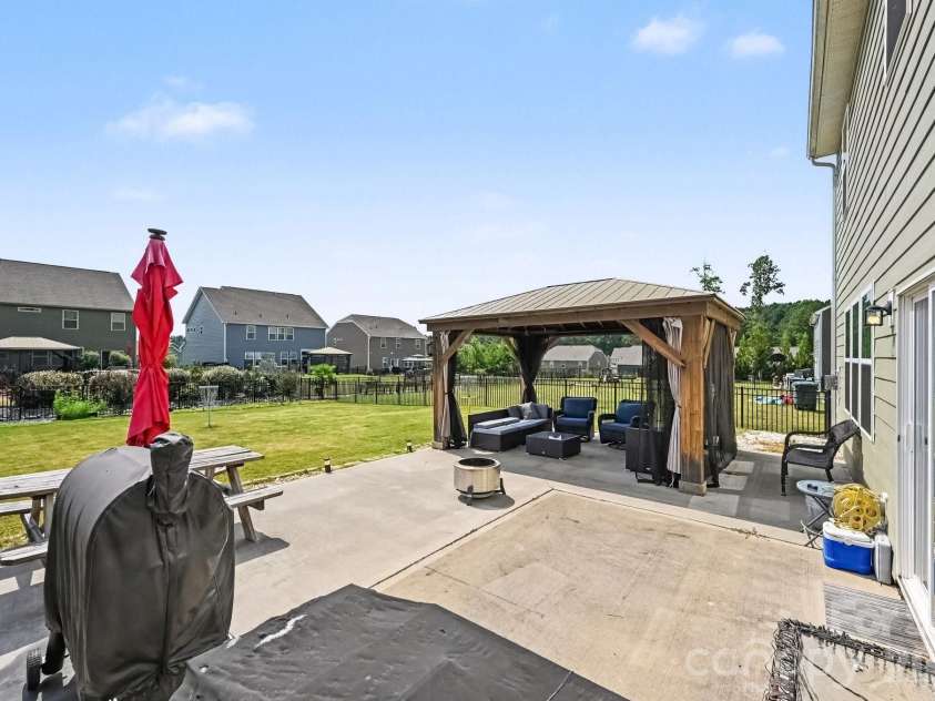 112 Rooster Tail Lane, Troutman, NC 28166.  MLS# CAR4426214, YatesRealty ID 51779. 