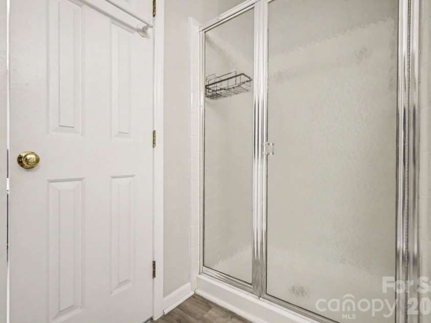 2518 Pimpernel Road, Charlotte, NC 28213.  MLS# CAR4355218, YatesRealty ID 5178. 