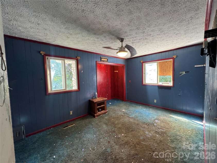 49 Burley Drive, Waynesville, NC 28786.  MLS# CAR4426282, YatesRealty ID 51780. 