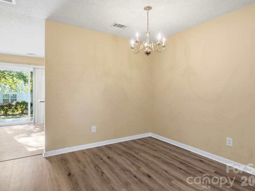 11214 Grass Field Road, Charlotte, NC 28213.  MLS# CAR4425322, YatesRealty ID 51781. 