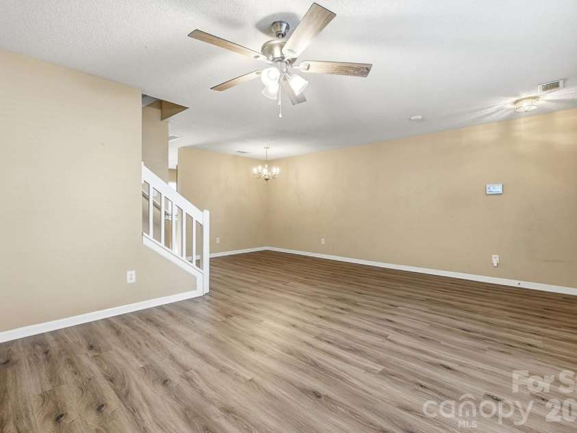 11214 Grass Field Road, Charlotte, NC 28213.  MLS# CAR4425322, YatesRealty ID 51781. 