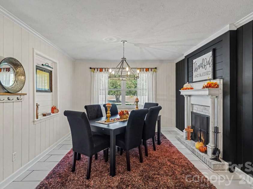 540 Harvell Drive, Concord, NC 28025.  MLS# CAR4426194, YatesRealty ID 51783. 