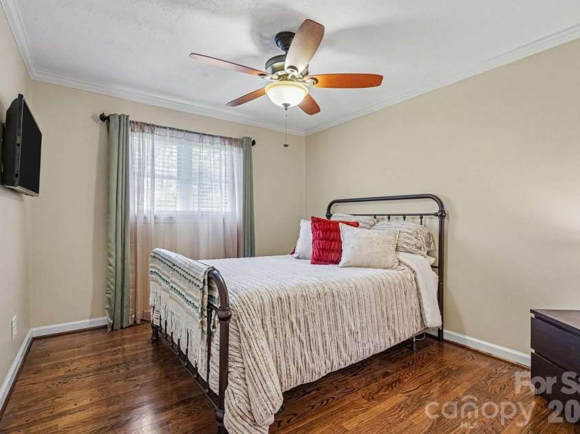 540 Harvell Drive, Concord, NC 28025.  MLS# CAR4426194, YatesRealty ID 51783. 