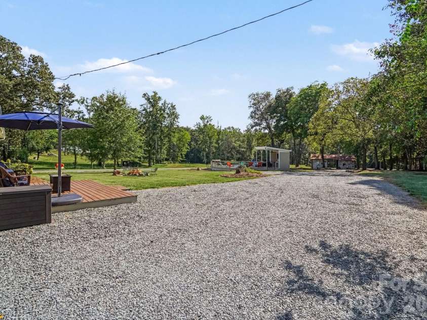 540 Harvell Drive, Concord, NC 28025.  MLS# CAR4426194, YatesRealty ID 51783. 