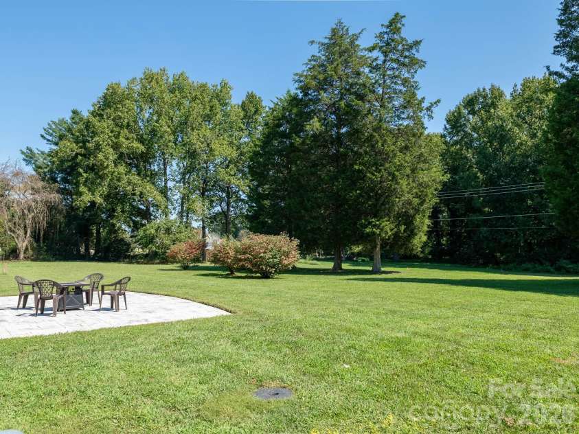 2305 Upper Palmer Road, Salisbury, NC 28146.  MLS# CAR4424453, YatesRealty ID 51787. 