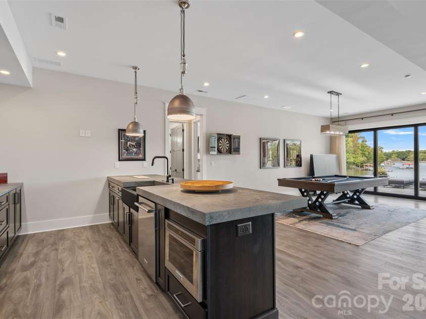 164 Palmer Marsh Place, Mooresville, NC 28117.  MLS# CAR4358761, YatesRealty ID 5179. 