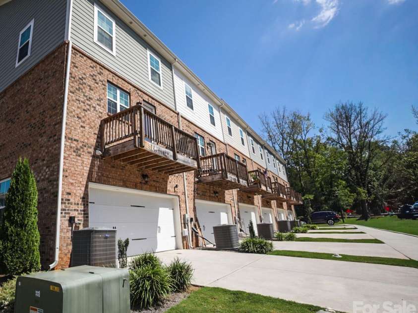 15025 Camus Court, Mint Hill, NC 28227.  MLS# CAR4426343, YatesRealty ID 51793. 