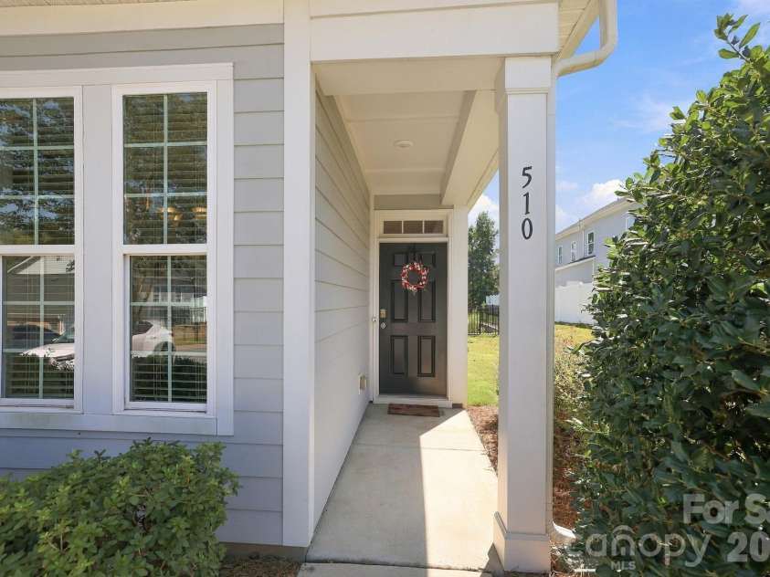 510 Dorman Street, Belmont, NC 28012.  MLS# CAR4422613, YatesRealty ID 51796. 