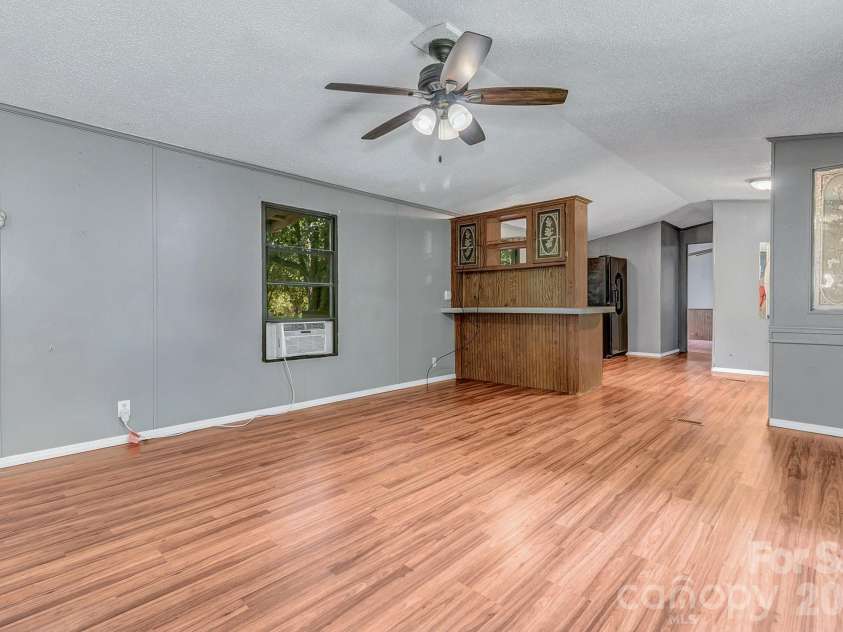 17 Blackberry Lane, Candler, NC 28715.  MLS# CAR4424424, YatesRealty ID 51798. 