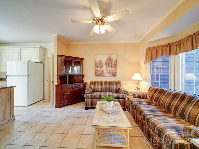 12 Woodvine Lane, Clover, SC 29710.  MLS# CAR4213208, YatesRealty ID 5180. 