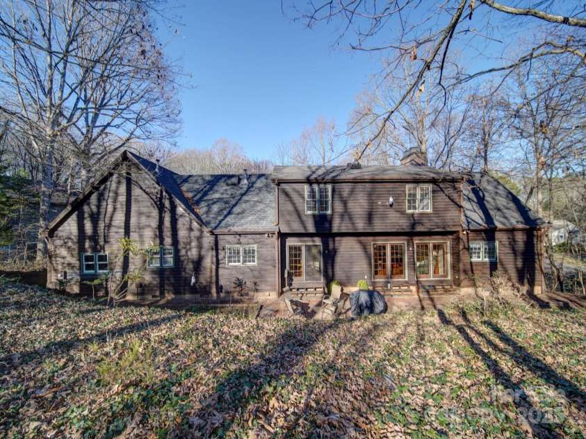 12 Woodvine Lane, Clover, SC 29710.  MLS# CAR4213208, YatesRealty ID 5180. 