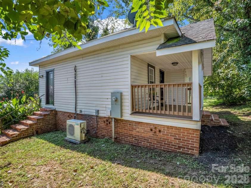 795 Tate Street, Marion, NC 28752.  MLS# CAR4426347, YatesRealty ID 51801. 