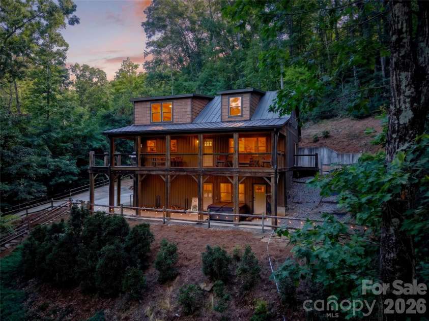3050 Green River Cove Road, Saluda, NC 28773.  MLS# CAR4422760, YatesRealty ID 51804. 