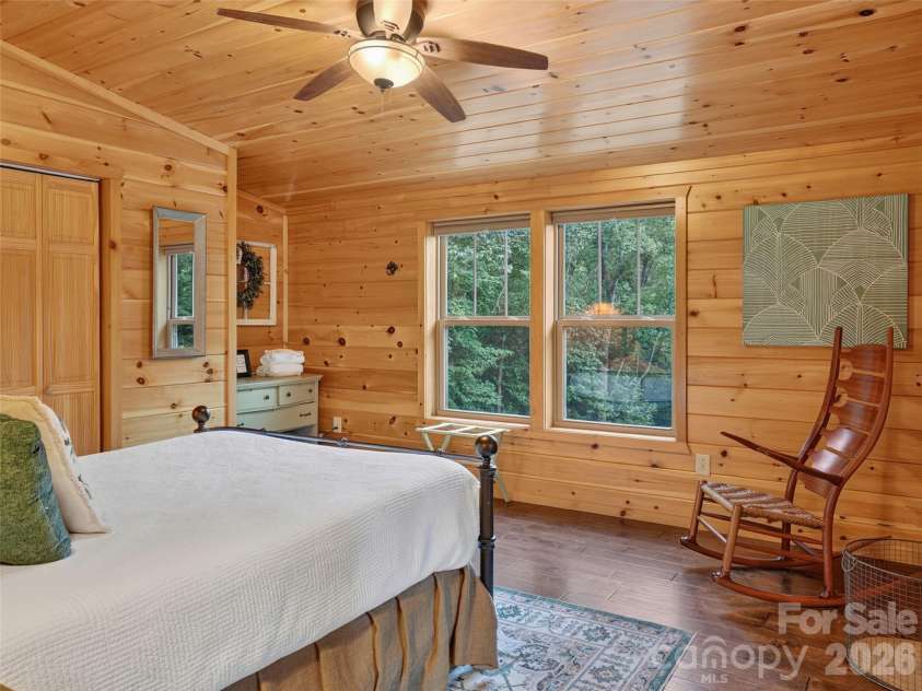 3050 Green River Cove Road, Saluda, NC 28773.  MLS# CAR4422760, YatesRealty ID 51804. 