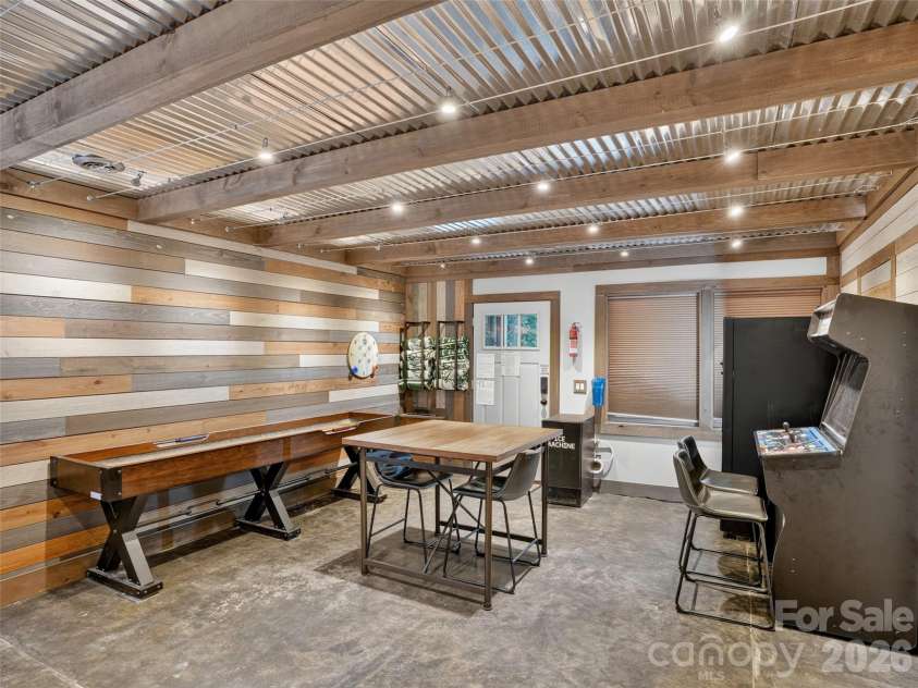 3050 Green River Cove Road, Saluda, NC 28773.  MLS# CAR4422760, YatesRealty ID 51804. 