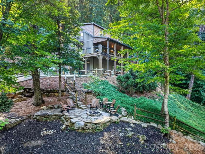 3050 Green River Cove Road, Saluda, NC 28773.  MLS# CAR4422760, YatesRealty ID 51804. 