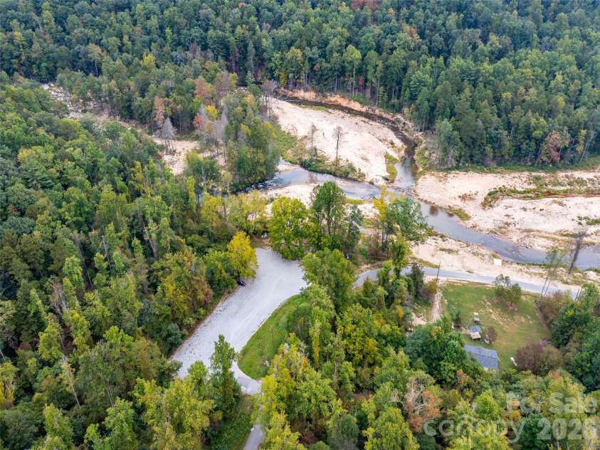 3050 Green River Cove Road, Saluda, NC 28773.  MLS# CAR4422760, YatesRealty ID 51804. 