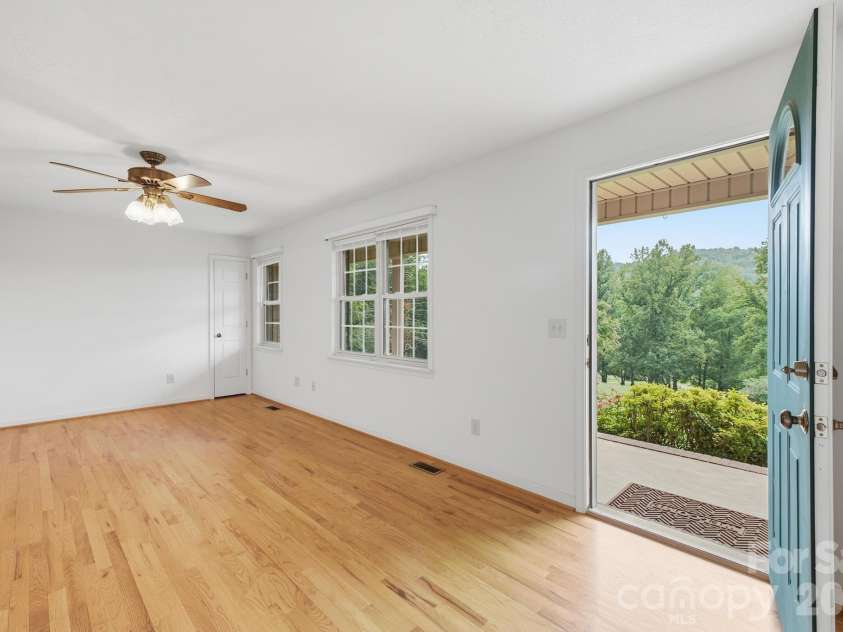 2112 Brittian Lane, Lenoir, NC 28645.  MLS# CAR4395172, YatesRealty ID 51805. 