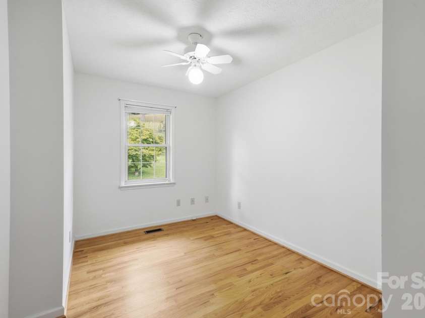 2112 Brittian Lane, Lenoir, NC 28645.  MLS# CAR4395172, YatesRealty ID 51805. 