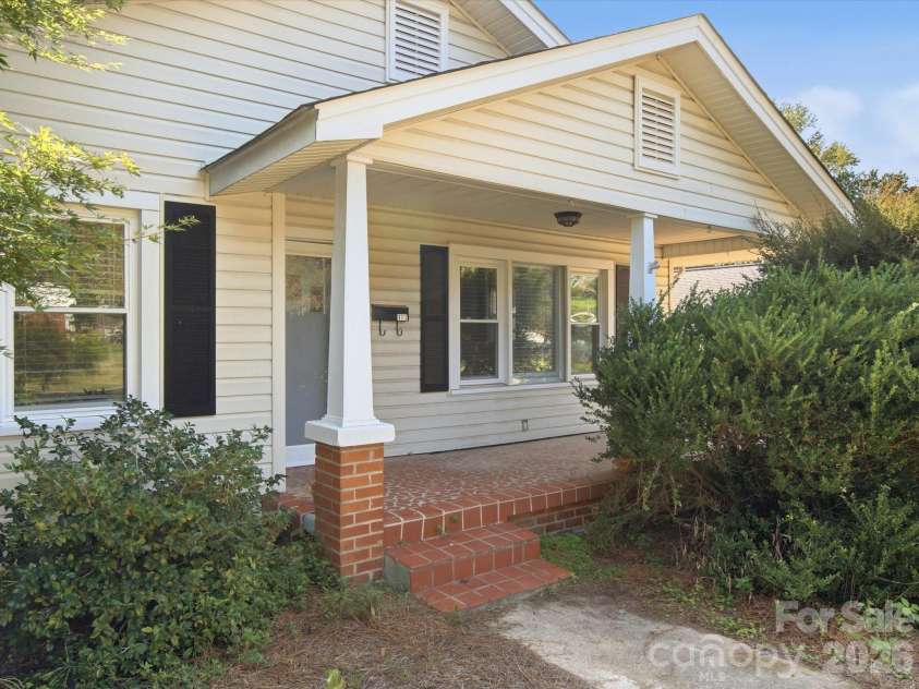 107 Berkley Street, Clover, SC 29710.  MLS# CAR4425916, YatesRealty ID 51806. 