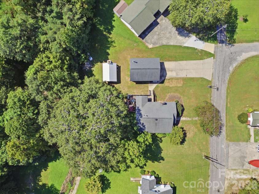 107 Berkley Street, Clover, SC 29710.  MLS# CAR4425916, YatesRealty ID 51806. 