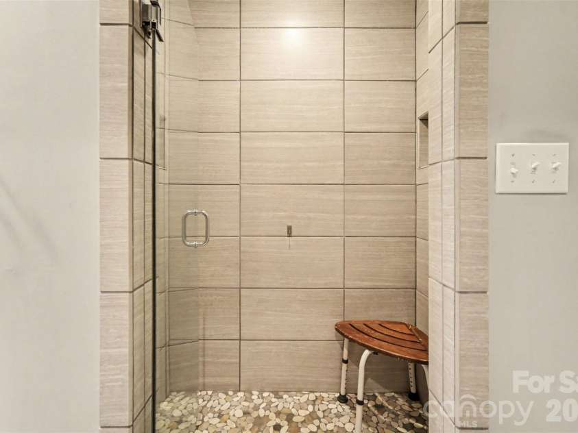 1831 Lafayette Street, Shelby, NC 28150.  MLS# CAR4396556, YatesRealty ID 51808. ...and includes a nice tiled shower!