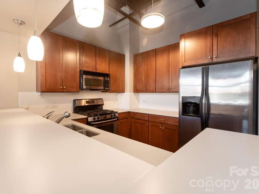 3920 Sharon Road, Charlotte, NC 28211.  MLS# CAR4399191, YatesRealty ID 5181. 