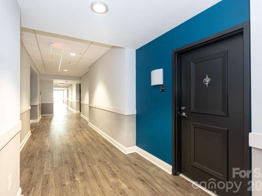 3920 Sharon Road, Charlotte, NC 28211.  MLS# CAR4399191, YatesRealty ID 5181. 