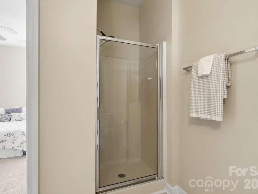 108 St Vincent Place, Mount Holly, NC 28120.  MLS# CAR4425814, YatesRealty ID 51812. 