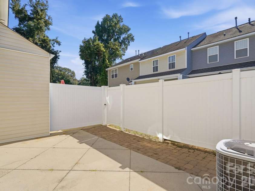 108 St Vincent Place, Mount Holly, NC 28120.  MLS# CAR4425814, YatesRealty ID 51812. 