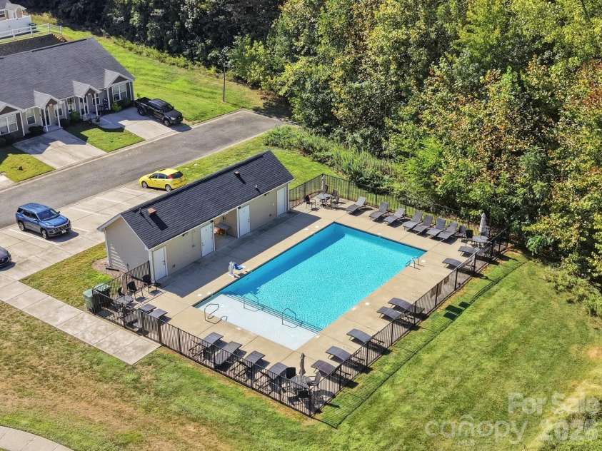 108 St Vincent Place, Mount Holly, NC 28120.  MLS# CAR4425814, YatesRealty ID 51812. 