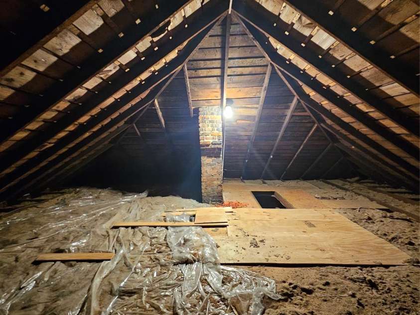 25 2nd Street, Cramerton, NC 28032.  MLS# CAR4327539, YatesRealty ID 51812. 